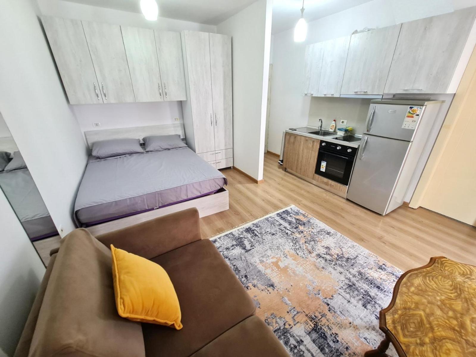 Apartament Property Albania 7 티라나 외부 사진